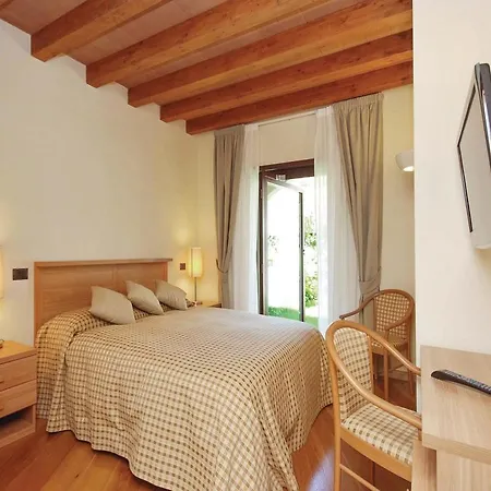 B4 Bilocale Iii Apartment Villalago